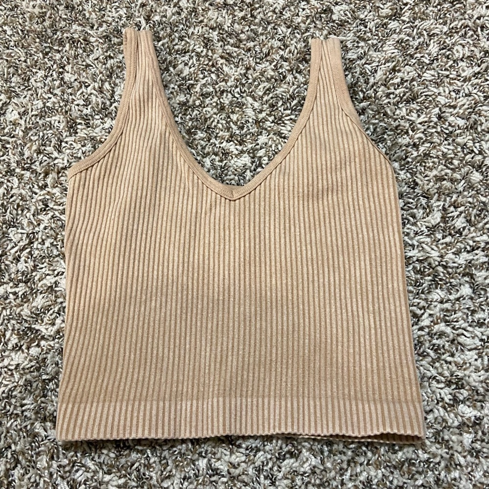 Women’s size medium Aura corduroy crop top